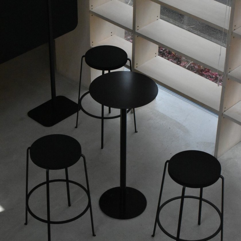 N round table Φ450 H1000