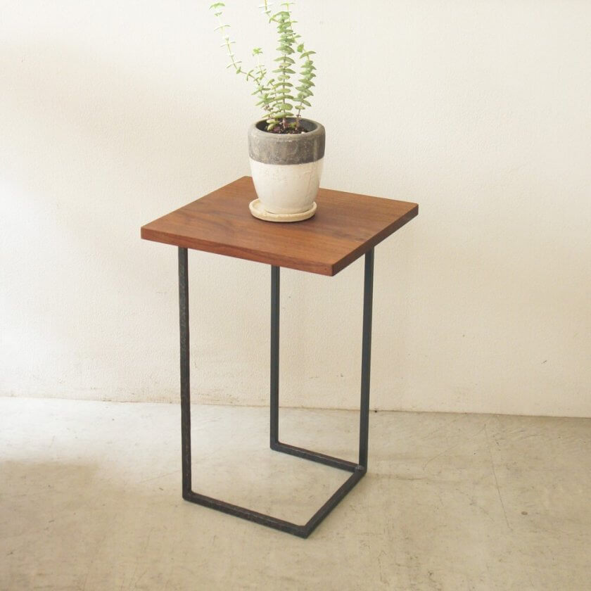 SUMI side table